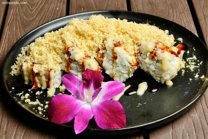 Crab crunch roll kona grill